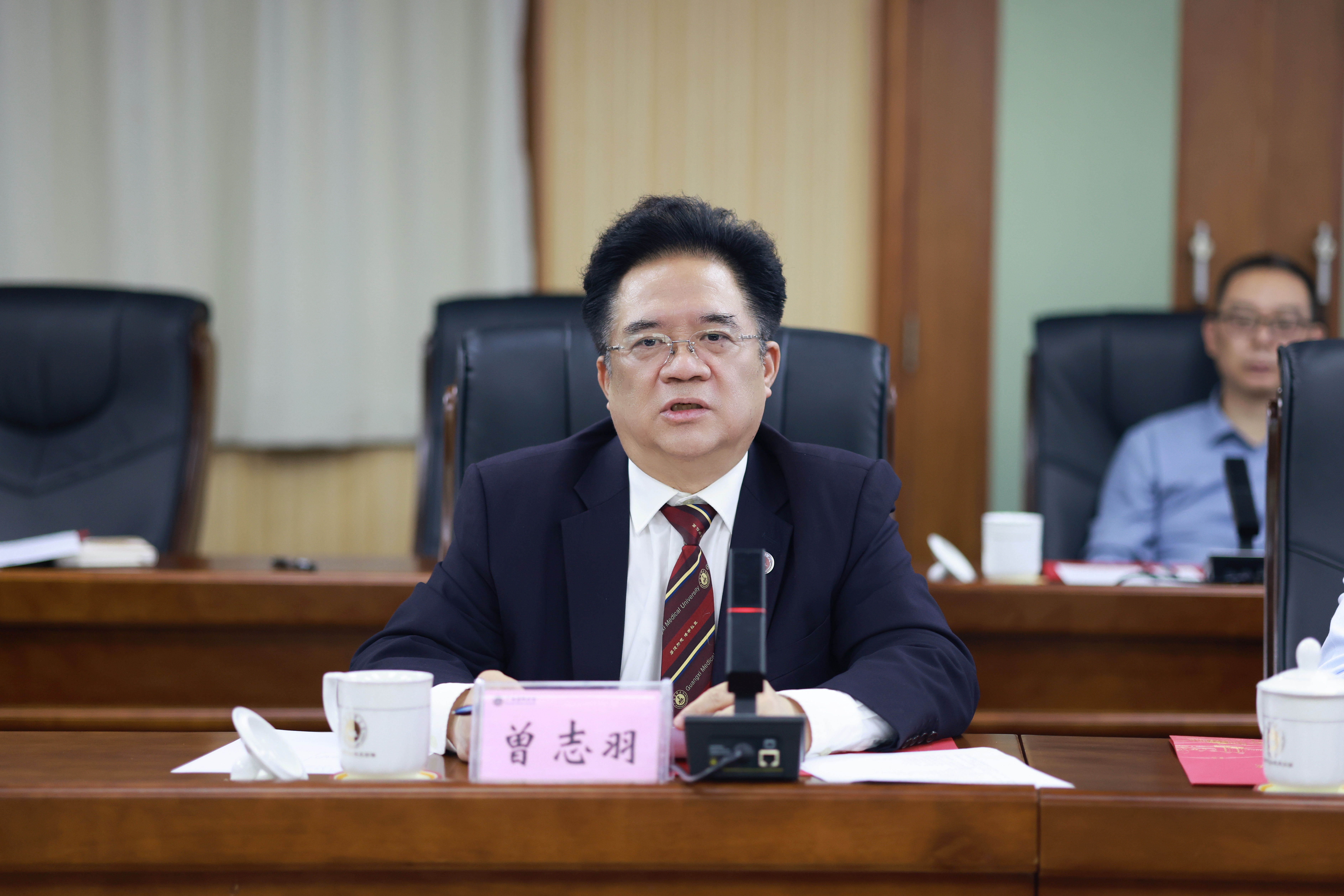 曾志羽1.jpg